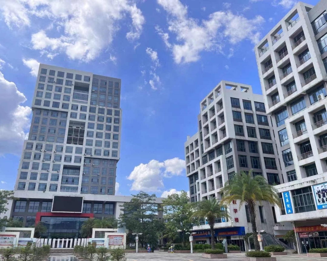广州通用职业技术学校33.jpg