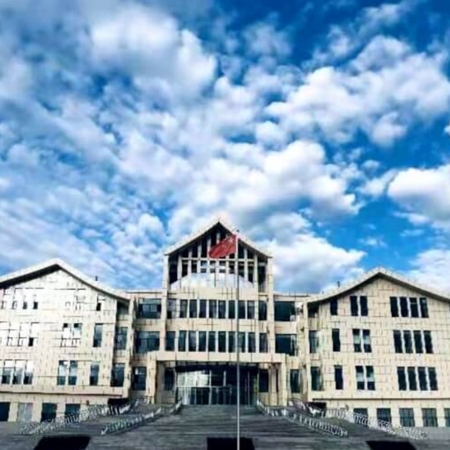 阿勒泰职业技术学院