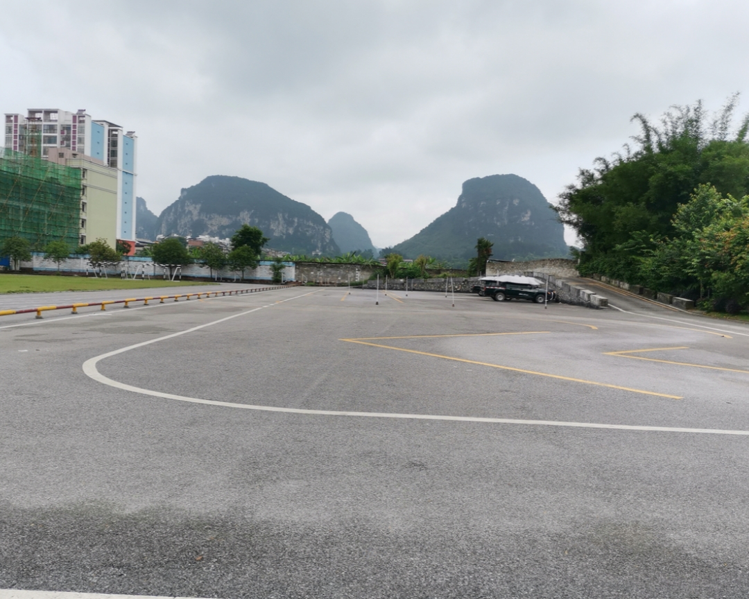 GX河池市宜州区职业教育中心22.jpg