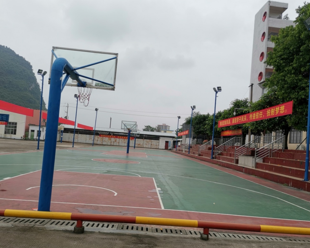GX河池市宜州区职业教育中心21.jpg