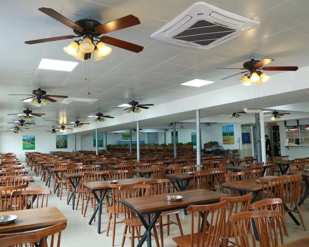 GX广西新闻出版技工学校18.jpg