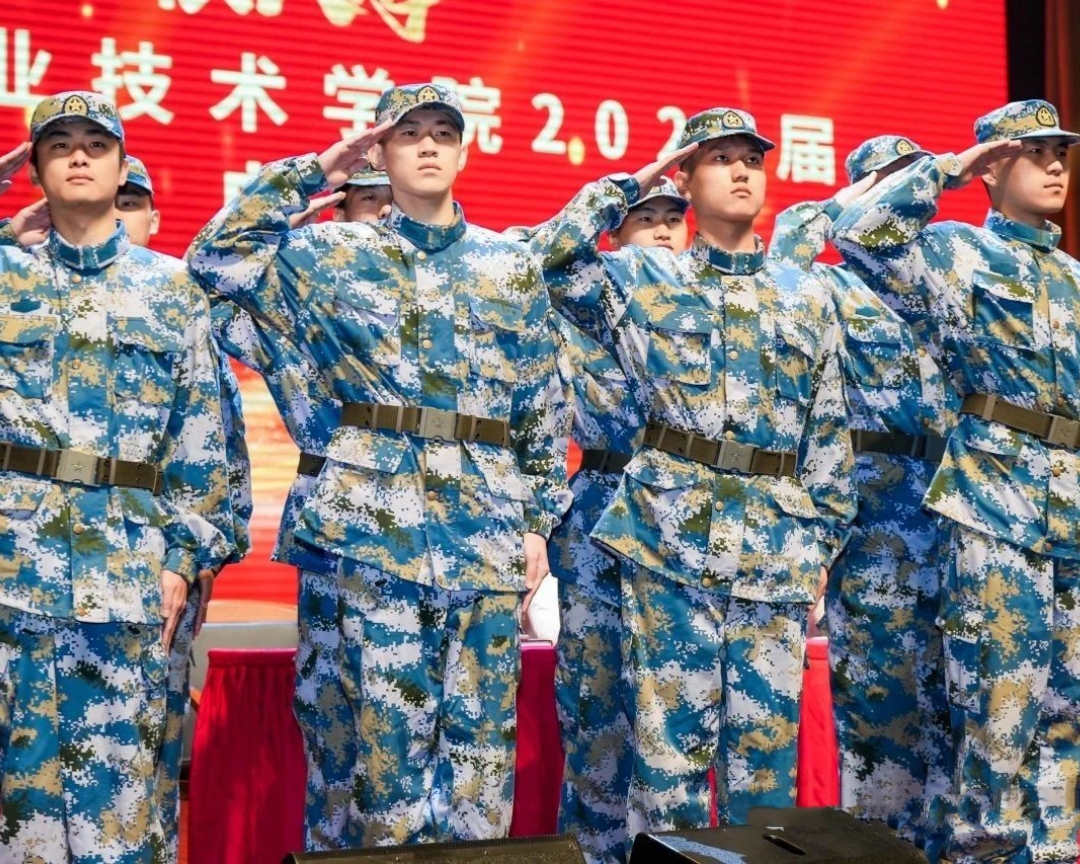 江西定向军士学校推荐6.jpg